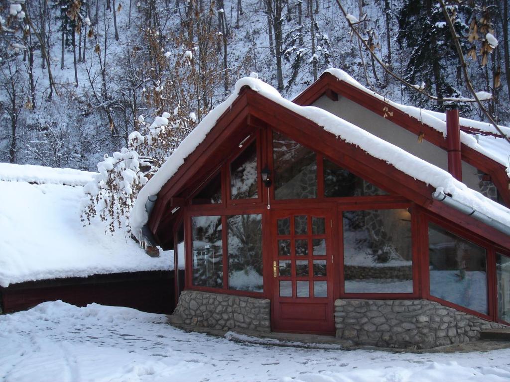 Rem'S Pension ริชนอฟ ภายนอก รูปภาพ